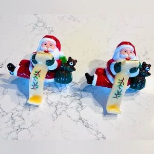 VTG Christmas Celluloid Plastic MCM Santa Stocking Holder Hanger Shelf Sitter 2